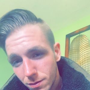 Meet your Posher, Nicholas